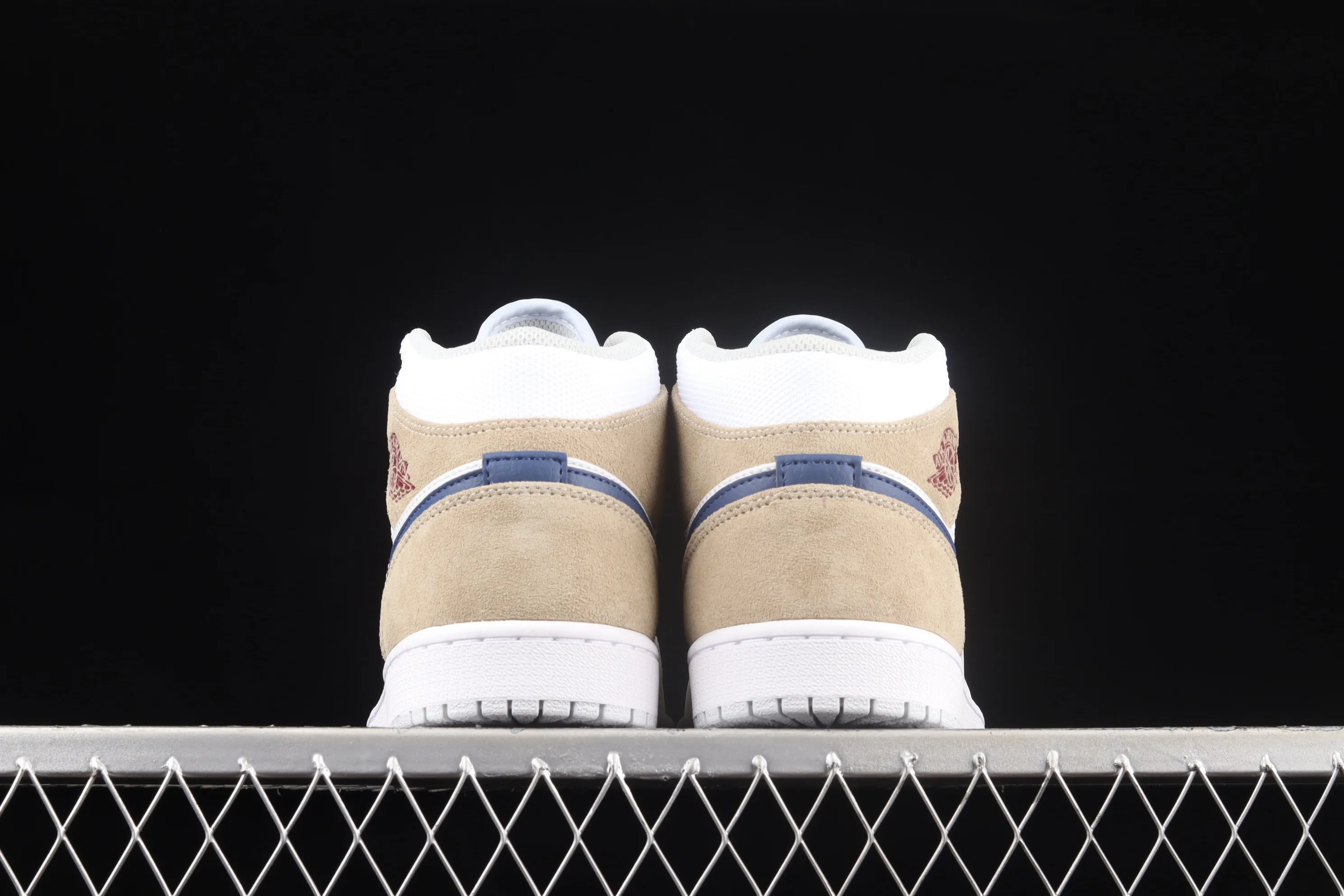 All categories Air Jordan Jordan series basketball shoes Air Jordan 1 Mid Air Jordan 1 Mid AJ1 Joe 1 linen cream mid-cut cultural basketball shoes DO6726-100